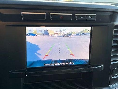 Used 2024 Ford F350 XLT w/ FX4 Off-Road Package image 25