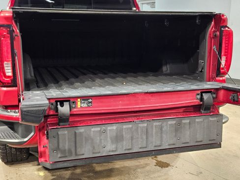 Used 2020 GMC Sierra 1500 AT4 w/ AT4 Premium Package image 18