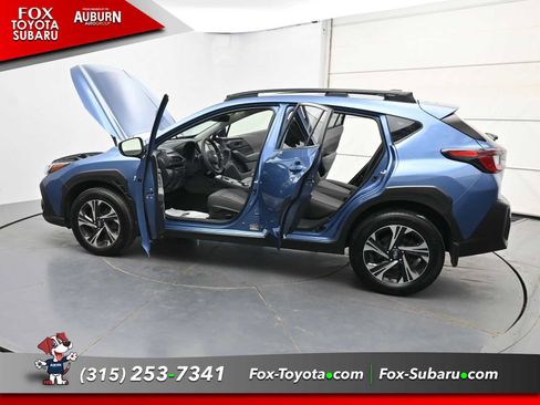 Used 2024 Subaru Crosstrek 2.0i Premium AWD/4WD image 41