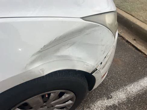 Used 2011 Chevrolet Cruze LS w/ Connectivity Package image 14