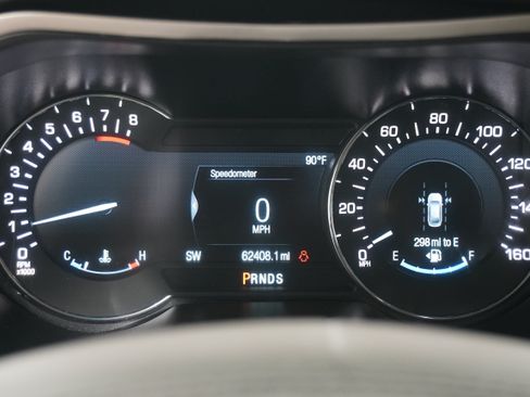 Used 2017 Lincoln MKZ Select w/ Technology Package FWD image 18