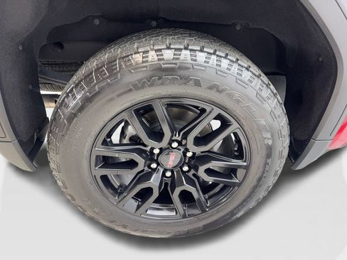 Used 2024 GMC Sierra 1500 Elevation w/ Preferred Package AWD/4WD image 83
