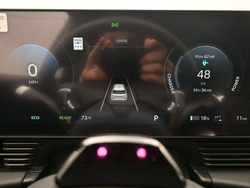 New 2025 Hyundai Ioniq 5 SEL image 9