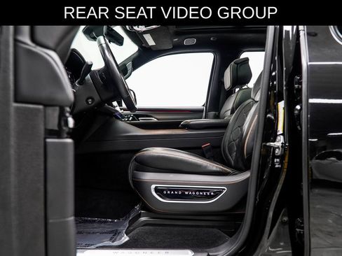 Used 2023 Jeep Grand Wagoneer Series III w/ Rear Seat Video Group 1 AWD/4WD image 41