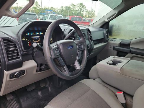Used 2016 Ford F150 XL w/ Equipment Group 101A Mid image 12