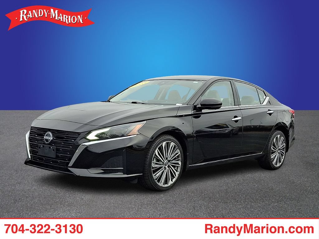 Used 2023 Nissan Altima 2.5 SL AWD/4WD image 1