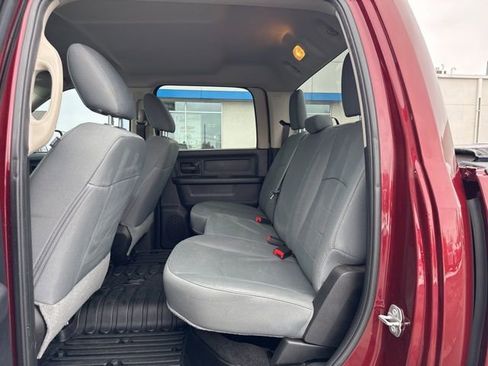 Used 2018 RAM 1500 Express w/ Express Value Package image 11