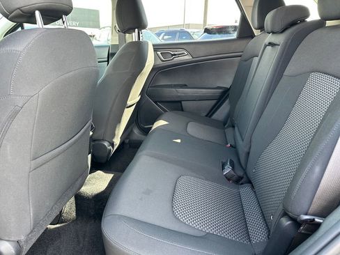 Certified 2025 Kia Sportage LX image 11