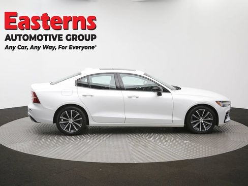 Used 2022 Volvo S60 B5 Inscription FWD image 45