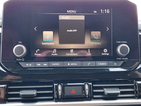 New 2025 Nissan Pathfinder SV image 11