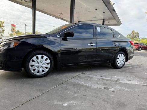 Used 2019 Nissan Sentra S image 25