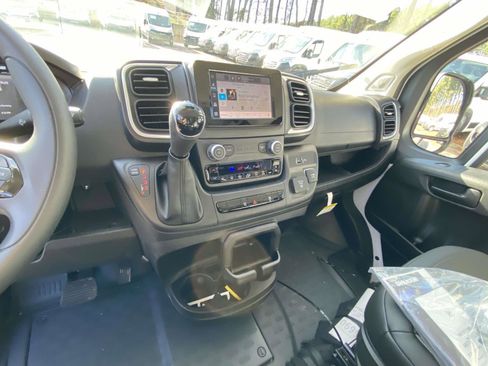 Used 2025 RAM ProMaster 2500 w/ Quick Order Package 22G SLT image 17