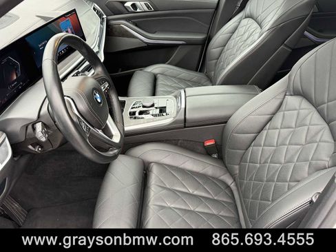 Used 2024 BMW X5 xDrive40i image 10