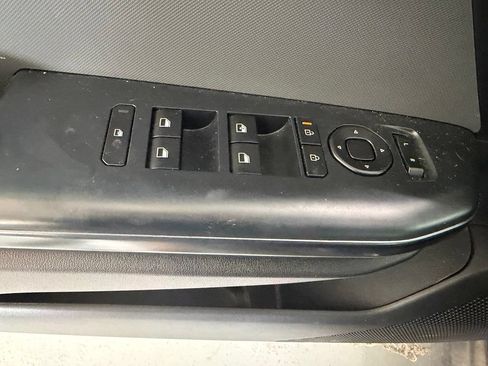 Used 2025 Kia K4 FWD image 11