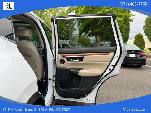 Used 2022 Honda CR-V Touring image 15