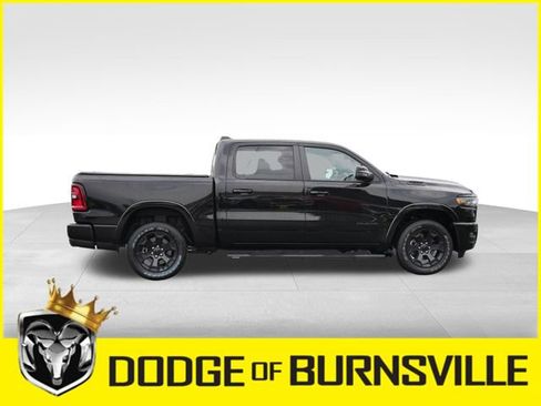 Used 2025 RAM 1500 Big Horn AWD/4WD image 11