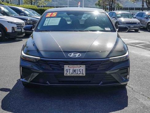 Certified 2025 Hyundai Elantra Sport FWD image 2