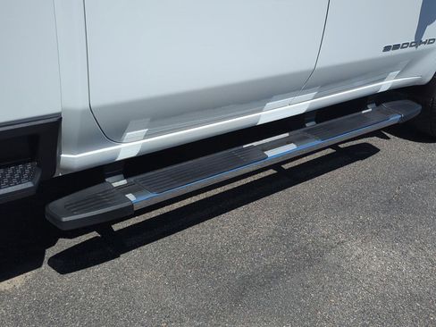 Used 2021 GMC Sierra 3500 SLT w/ SLT Premium Package AWD/4WD image 11