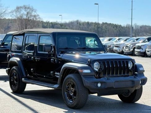 Used 2020 Jeep Wrangler Unlimited Sport S image 28