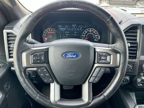 Used 2019 Ford F150 Lariat w/ Equipment Group 502A Luxury AWD/4WD image 22