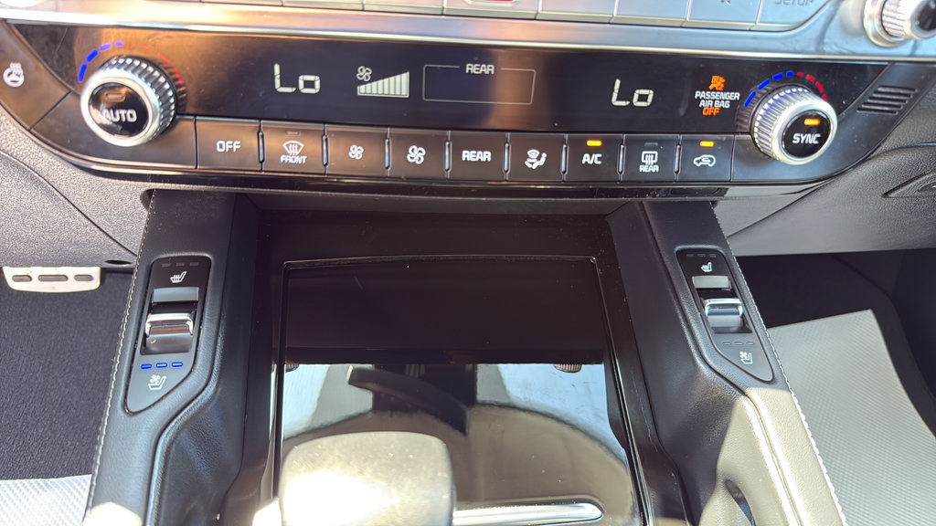 Used 2021 Kia Telluride SX w/ SX Prestige Package AWD/4WD image 39