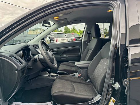 Used 2024 Mitsubishi Outlander Sport AWD image 17