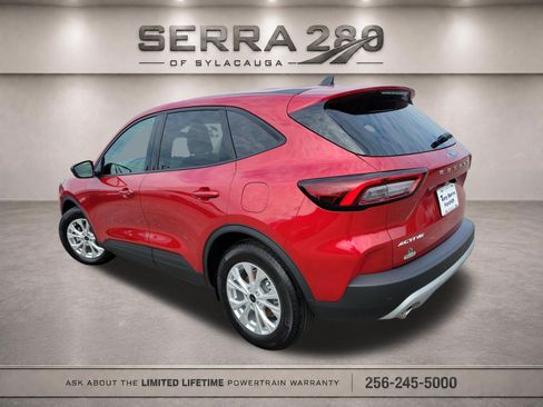 Used 2026 Ford Escape Active w/ Tech Pack #1 FWD image 7