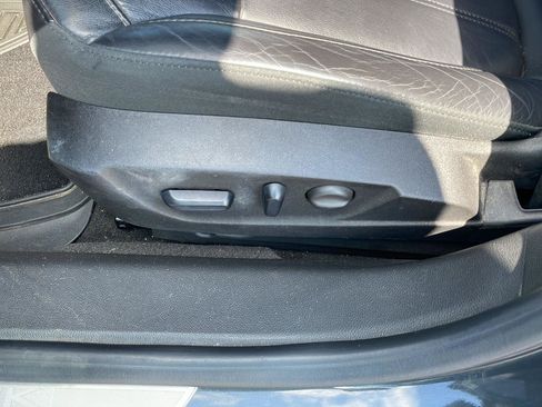 Used 2015 Buick Regal Premium FWD image 16