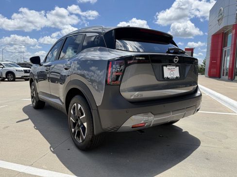New 2026 Nissan Kicks SV image 10