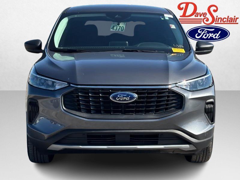 Used 2024 Ford Escape Active AWD/4WD image 2