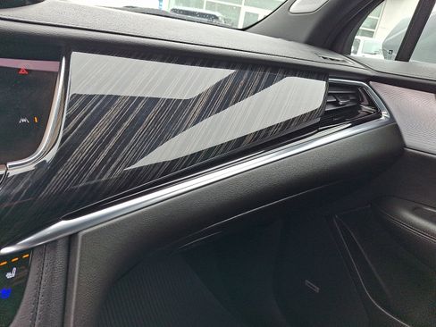 Certified 2024 Cadillac XT6 Premium Luxury image 21