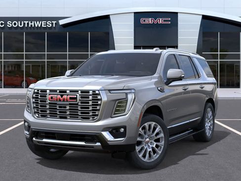New 2026 GMC Yukon Denali w/ Sun & Power Step Package image 6