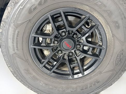 Used 2021 Toyota Tacoma TRD Pro image 33