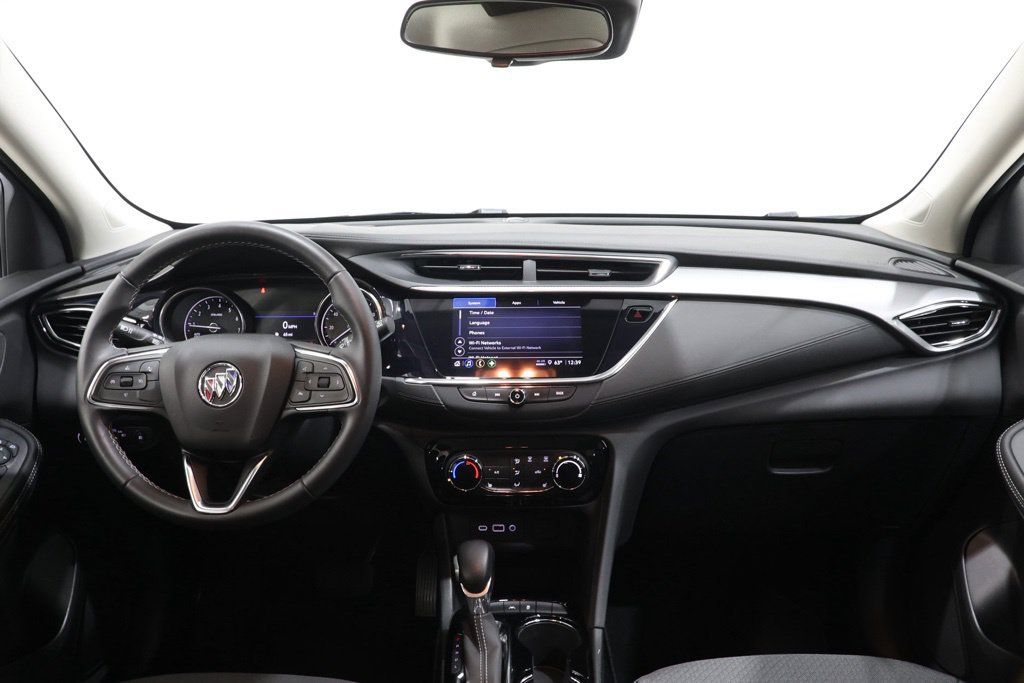 Used 2023 Buick Encore GX Preferred w/ Cold Weather Comfort Package FWD image 15