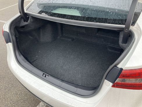 Certified 2017 Toyota Avalon Limited image 22