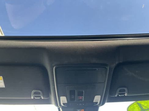 Used 2024 Honda Accord Sport image 31