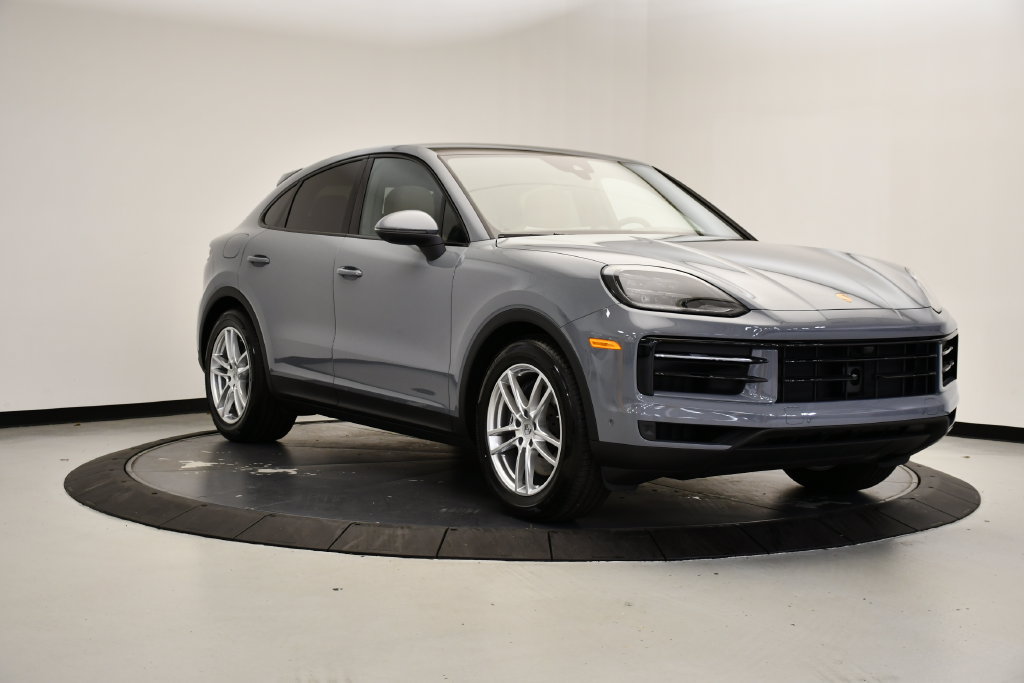 Certified 2026 Porsche Cayenne Coupe AWD/4WD image 9