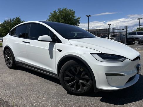 Used 2022 Tesla Model X AWD/4WD image 1