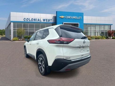 Used 2023 Nissan Rogue SV AWD/4WD image 5