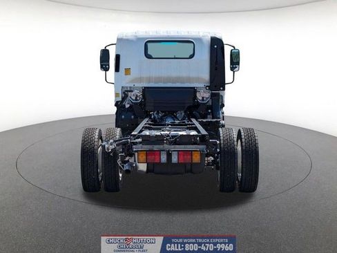 New 2024 Chevrolet Low Cab Forward image 13
