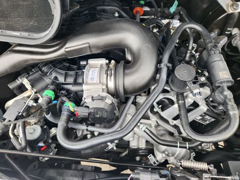 Used 2025 Ford Transit 350 XLT RWD image 31