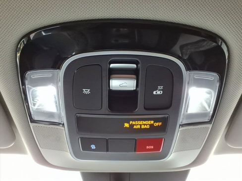 Certified 2023 Hyundai Tucson Limited w/ Cargo Package image 20