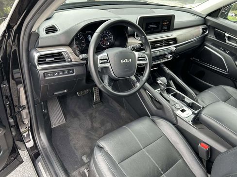 Used 2022 Kia Telluride SX FWD image 19