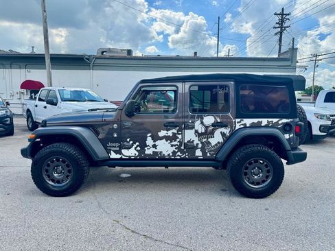 Used 2019 Jeep Wrangler Unlimited Sport S AWD/4WD image 7