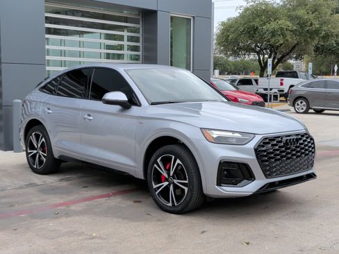 Certified 2025 Audi Q5 2.0T Premium Plus image 31