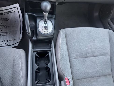 Used 2009 Honda Civic DX-VP image 19