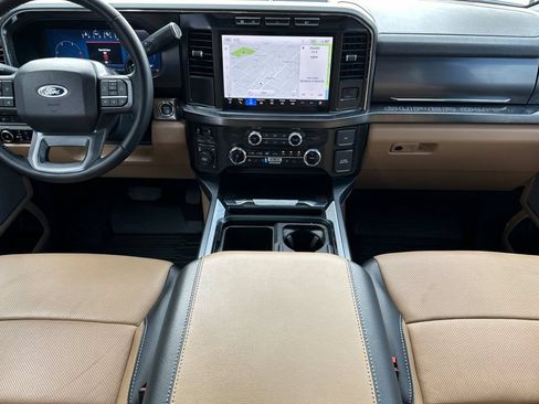 Used 2024 Ford F350 Lariat AWD/4WD image 13