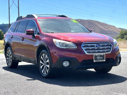 Used 2015 Subaru Outback 3.6R Limited image 3