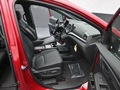 New 2026 Honda Odyssey Sport-L image 41