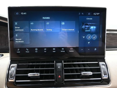Used 2024 Lincoln Navigator Premiere AWD/4WD image 41